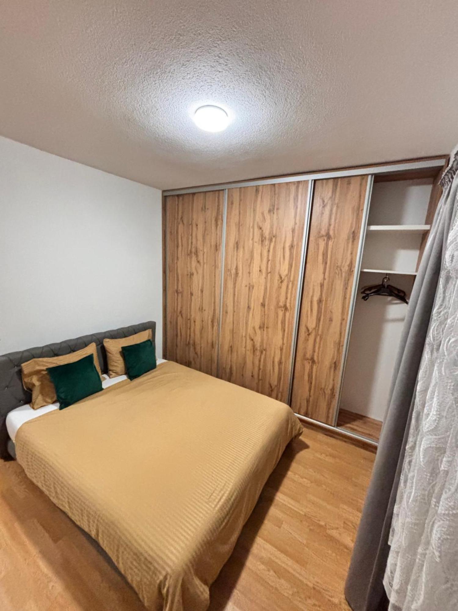 R-Residency Ll Apartment Баня Лука Екстериор снимка